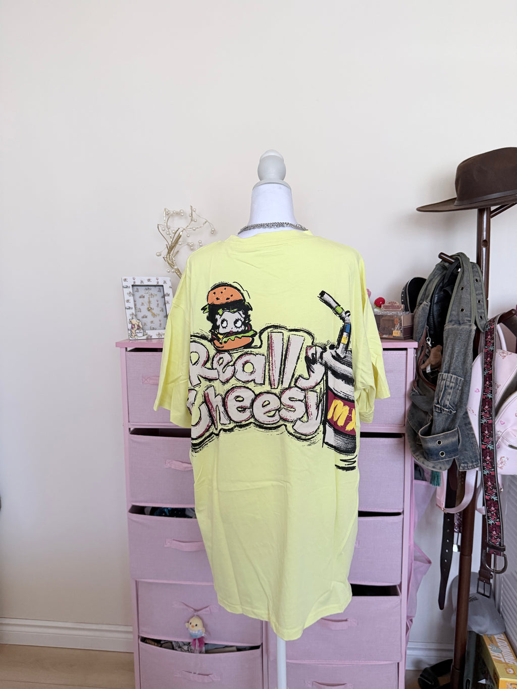 Yellow Vintage Cartoon Graphic T-Shirt | Y2K Retro Oversized Tee