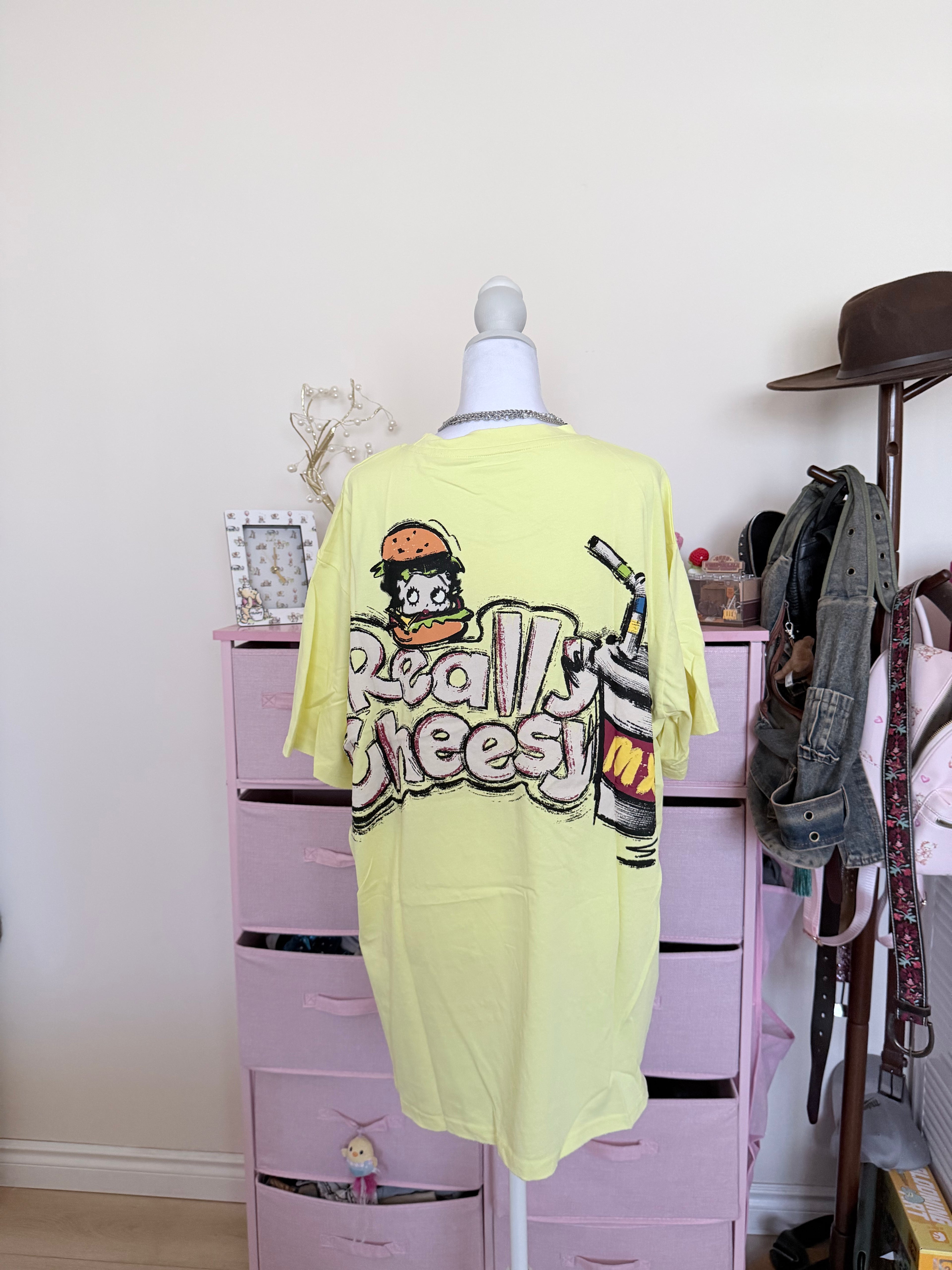Yellow Vintage Cartoon Graphic T-Shirt | Y2K Retro Oversized Tee