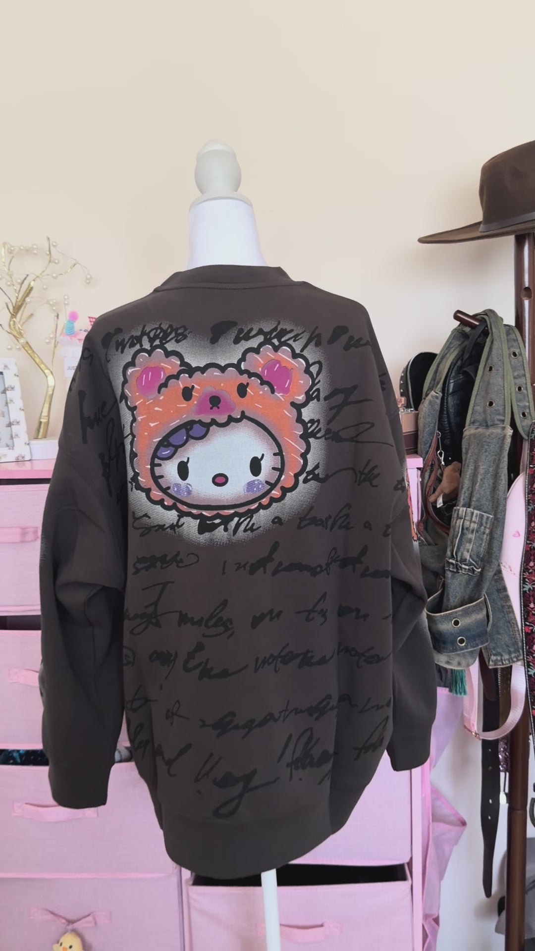Dark Brown Glitter Cartoon Graphic Sweatshirt | Y2K Oversized Pullover
