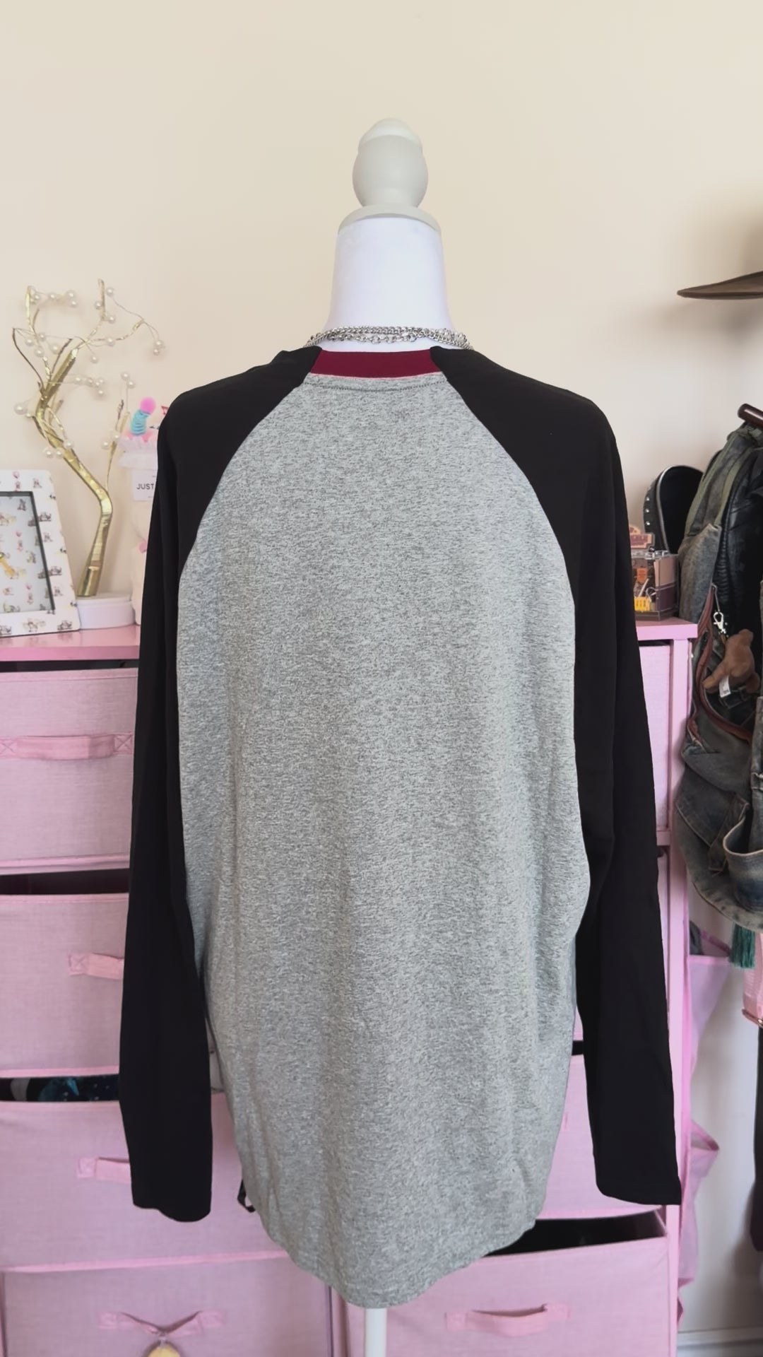 Grey Raglan Cartoon Graphic Long Sleeve T-Shirt | Y2K Casual Streetwear Top