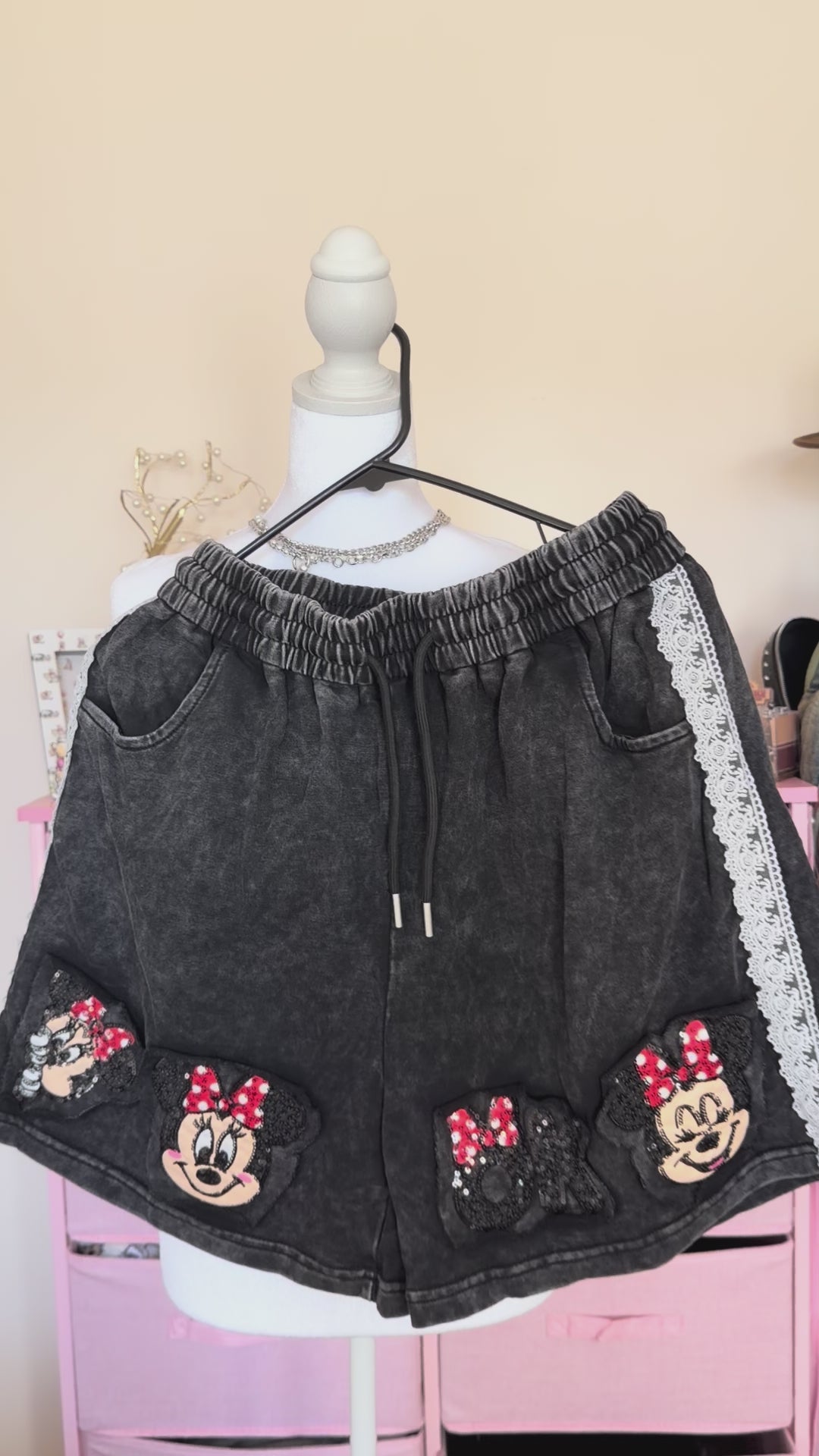 Y2K Lace Patch Pocket Denim Shorts | Black