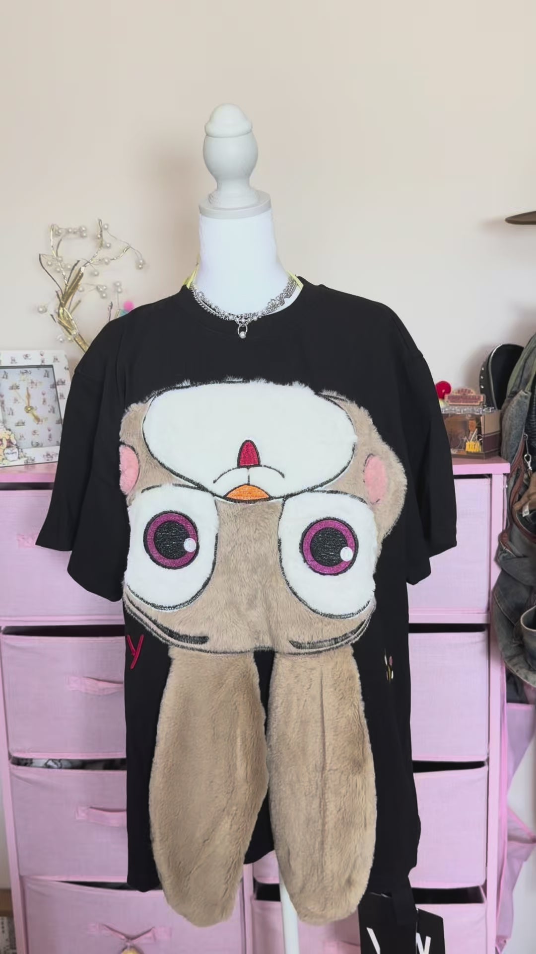 3D Plush Graphic T-Shirt