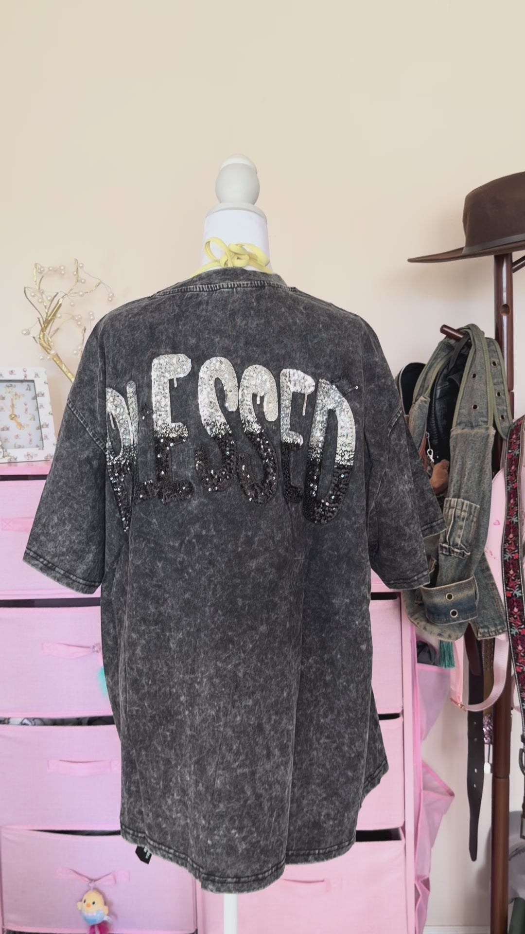 Vintage Teddy Patchwork Oversized T-Shirt – Acid Wash Black